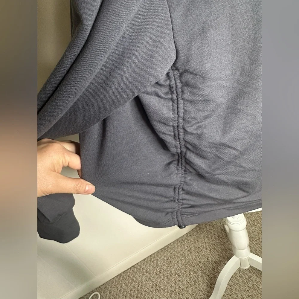 Sincerely Jules Sweatshirt Cinch hips Purple/Grey Size M - Picture 4 of 9